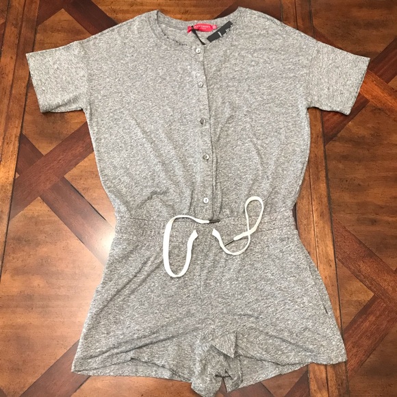 Philanthrophy short sleeve Romper shorts - Picture 2 of 13